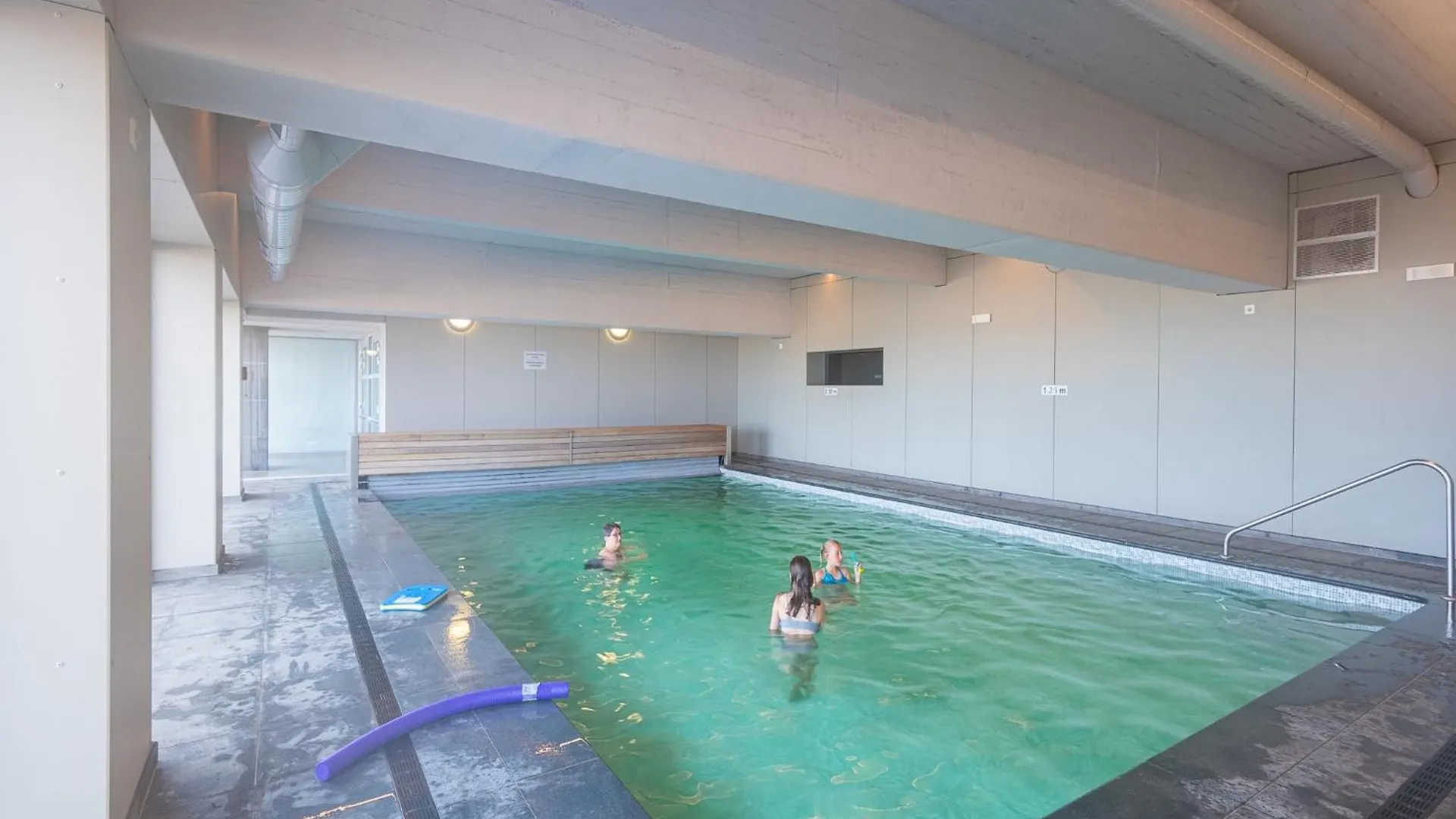 Studio On 4Th Floor For Family Middelkerke Apartment